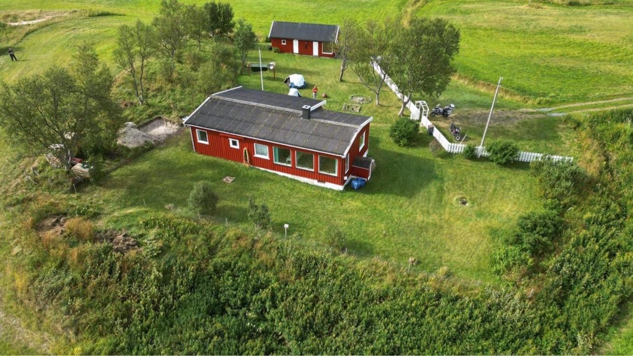 Midnattsolveien 3158,Sommarhusstrand Laukvik Lofoten Norway Екстериор снимка