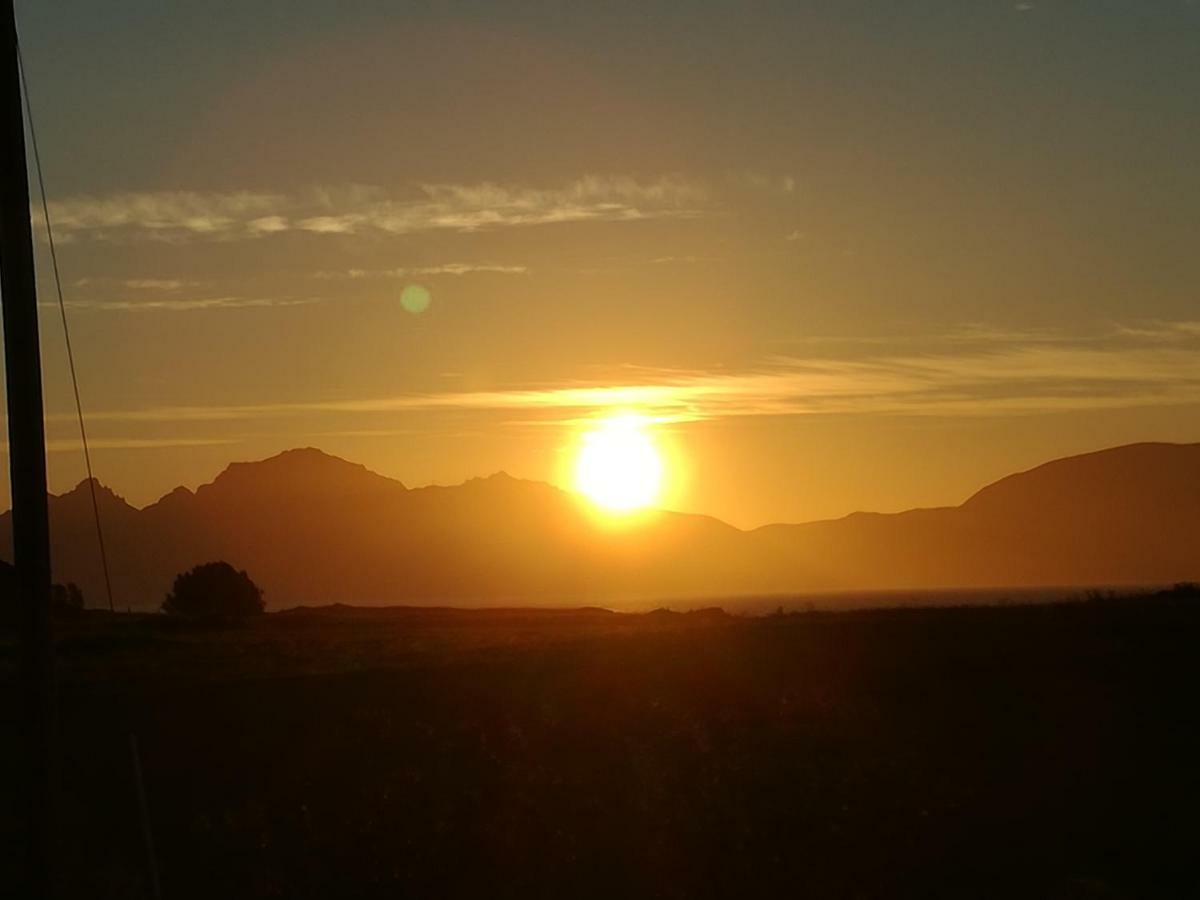 Midnattsolveien 3158,Sommarhusstrand Laukvik Lofoten Norway Екстериор снимка