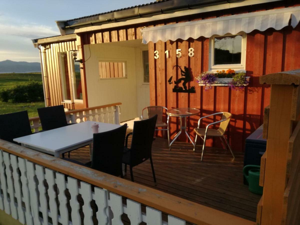 Midnattsolveien 3158,Sommarhusstrand Laukvik Lofoten Norway Екстериор снимка