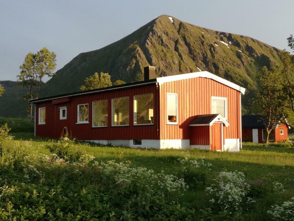 Midnattsolveien 3158,Sommarhusstrand Laukvik Lofoten Norway Екстериор снимка